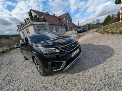 Peugeot 5008 Roczna Gwarancja, Zarejestrowany, 7 osobowy II (2017-)