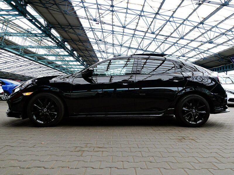Honda Civic AUTOMAT+EL. Dach.+Led+ACC+Navi 3Lata GWARANCJA I-wł Kraj Bezwypad X (2017-2021)