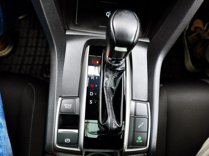 Honda Civic AUTOMAT+EL. Dach.+Led+ACC+Navi 3Lata GWARANCJA I-wł Kraj Bezwypad X (2017-2021)