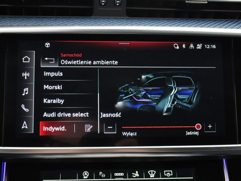 Audi RS7 Cena katalogowa nowego 947 tyś. zł. Ceramika Lasery B&O Kamery