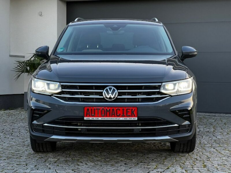 Volkswagen Tiguan 4MOTION, 200PS, VIRTUAL TACHO, EL. SZYBER DACH, MEGA ŚRODEK II (2016-2024)