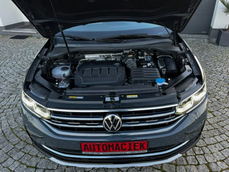 Volkswagen Tiguan 4MOTION, 200PS, VIRTUAL TACHO, EL. SZYBER DACH, MEGA ŚRODEK II (2016-2024)