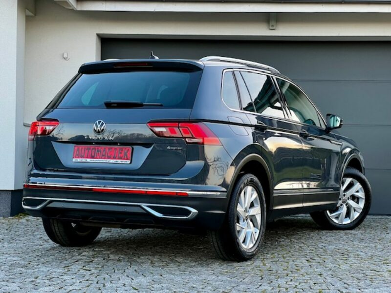 Volkswagen Tiguan 4MOTION, 200PS, VIRTUAL TACHO, EL. SZYBER DACH, MEGA ŚRODEK II (2016-2024)