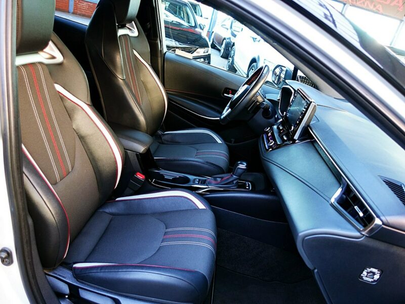 Toyota Corolla GR Sport+PAKIETY 2,0hybrid 184km 3LataGWARANCJA 1wł Kraj Bezwypad F23% E21 (2019-)