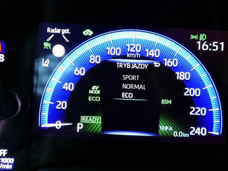 Toyota Corolla GR Sport+PAKIETY 2,0hybrid 184km 3LataGWARANCJA 1wł Kraj Bezwypad F23% E21 (2019-)