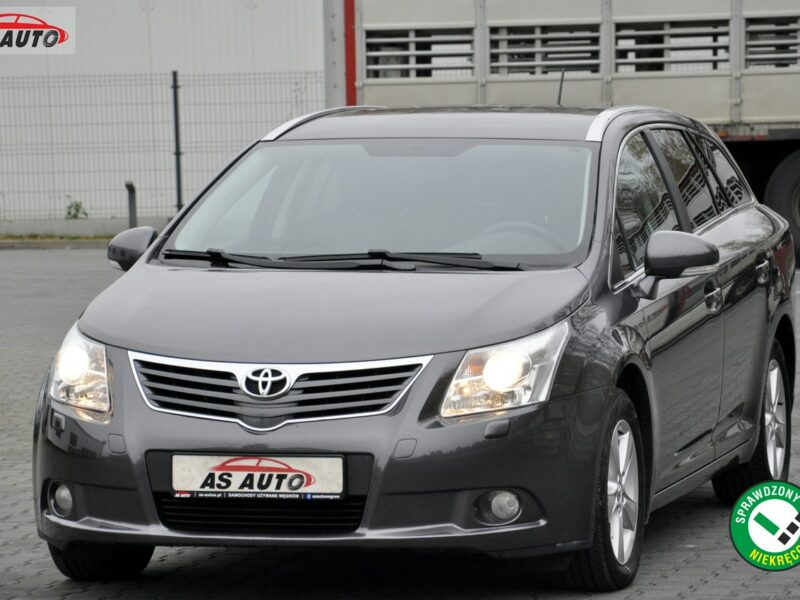 Toyota Avensis 1,6VVTi 132KM Soll/Alufelgi/Parktronic/Zadbany/Model2011 III (2009-)