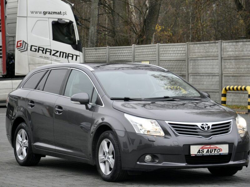 Toyota Avensis 1,6VVTi 132KM Soll/Alufelgi/Parktronic/Zadbany/Model2011 III (2009-)