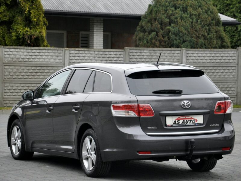 Toyota Avensis 1,6VVTi 132KM Soll/Alufelgi/Parktronic/Zadbany/Model2011 III (2009-)
