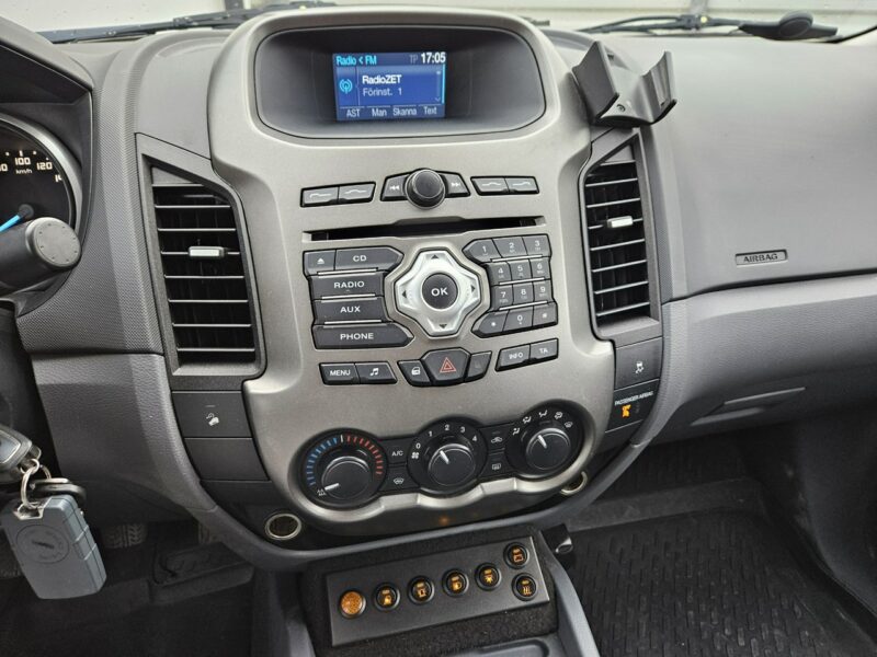 Ford Ranger 2.2 150KM FV 23% VAT-1 manual 4x4 ZABUDOWA warsztat BEZWYPADEK zadbany V (2012-)