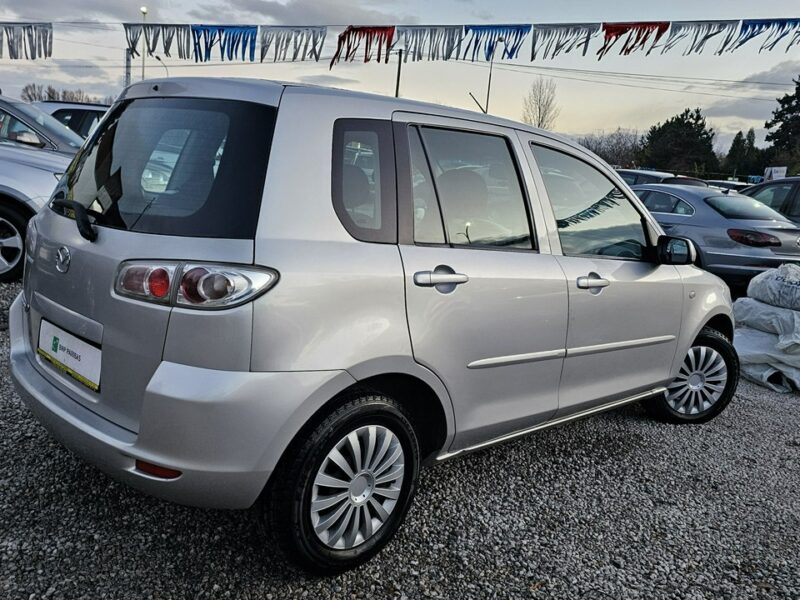 Mazda 2 -SPRZEDANY- super stan z nowym rozrządem i dodatkowymi kołami I (2003-2007)