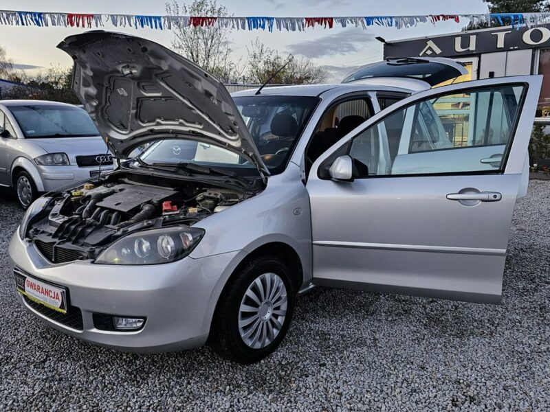 Mazda 2 -SPRZEDANY- super stan z nowym rozrządem i dodatkowymi kołami I (2003-2007)
