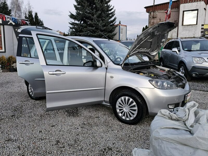 Mazda 2 -SPRZEDANY- super stan z nowym rozrządem i dodatkowymi kołami I (2003-2007)