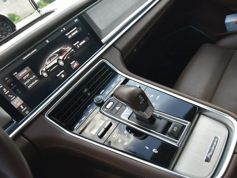 Porsche Panamera Turbo Sport Turismo V8 550KM 2019r. Europa Fv23 Bezwypadek Ceramika