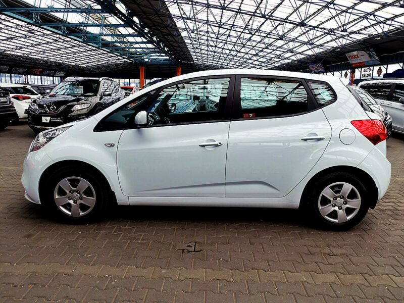 Kia Venga 1,4 16V Led JAK NOWA Serwisowany w ASO GWARANCJA Kraj 1WŁ Bezwypadkowa