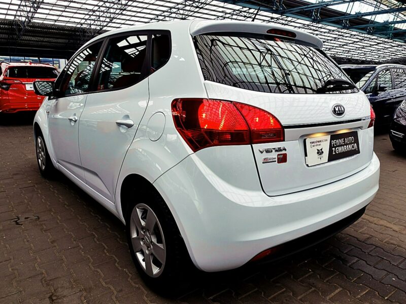 Kia Venga 1,4 16V Led JAK NOWA Serwisowany w ASO GWARANCJA Kraj 1WŁ Bezwypadkowa