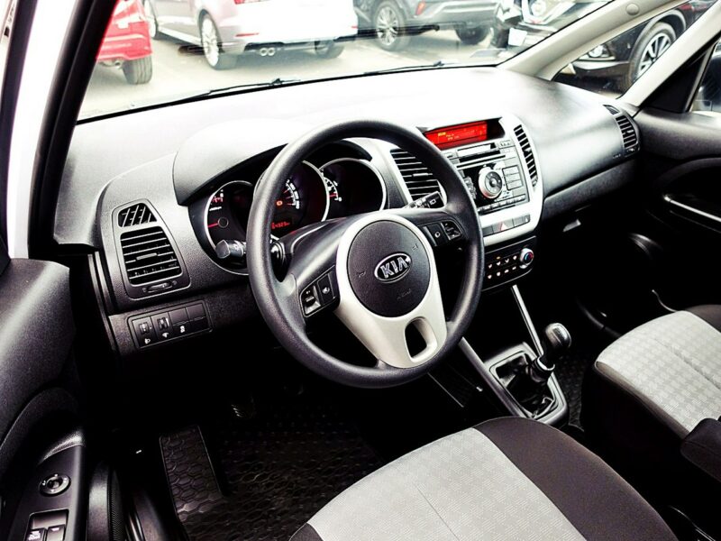Kia Venga 1,4 16V Led JAK NOWA Serwisowany w ASO GWARANCJA Kraj 1WŁ Bezwypadkowa