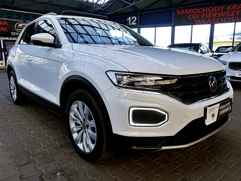 Volkswagen T-Roc AUTOMAT 150km Panorama+Led GWARANCJA FABRYCZNA 1wł Kraj Bezwyp. F23%