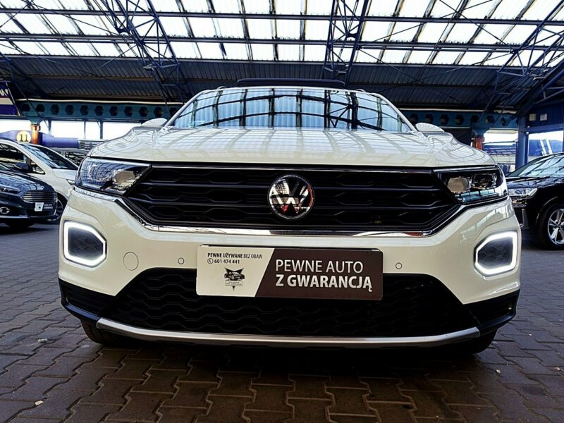 Volkswagen T-Roc AUTOMAT 150km Panorama+Led GWARANCJA FABRYCZNA 1wł Kraj Bezwyp. F23%