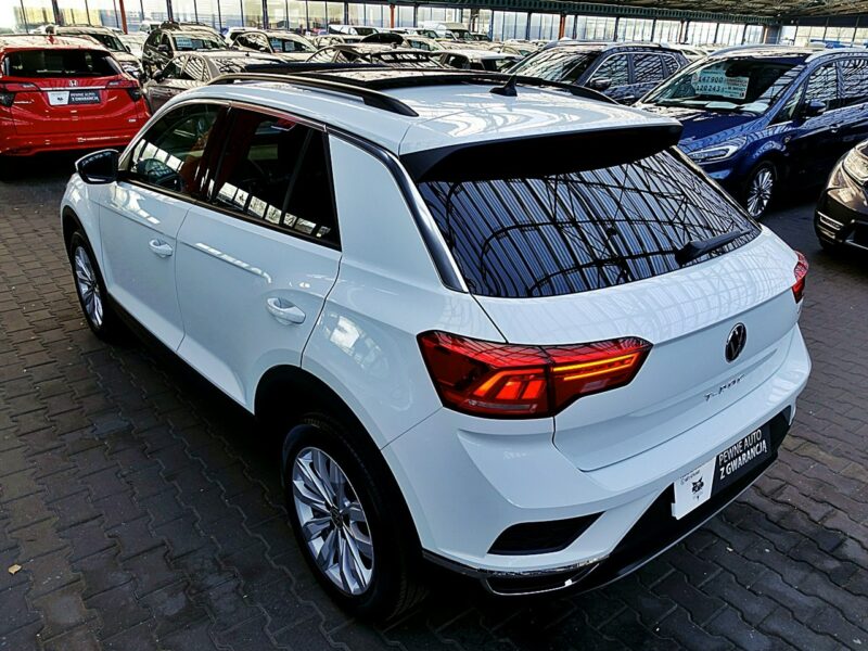 Volkswagen T-Roc AUTOMAT 150km Panorama+Led GWARANCJA FABRYCZNA 1wł Kraj Bezwyp. F23%
