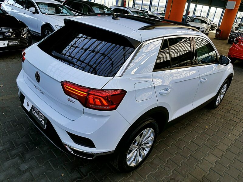 Volkswagen T-Roc AUTOMAT 150km Panorama+Led GWARANCJA FABRYCZNA 1wł Kraj Bezwyp. F23%