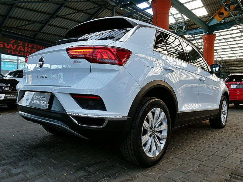 Volkswagen T-Roc AUTOMAT 150km Panorama+Led GWARANCJA FABRYCZNA 1wł Kraj Bezwyp. F23%