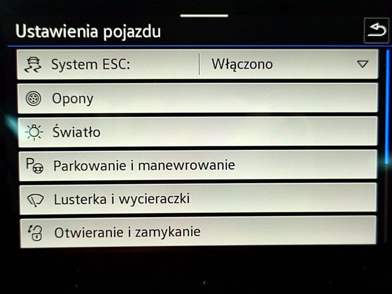 Volkswagen T-Roc AUTOMAT 150km Panorama+Led GWARANCJA FABRYCZNA 1wł Kraj Bezwyp. F23%