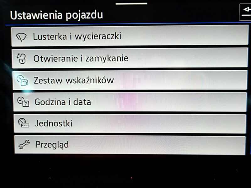 Volkswagen T-Roc AUTOMAT 150km Panorama+Led GWARANCJA FABRYCZNA 1wł Kraj Bezwyp. F23%