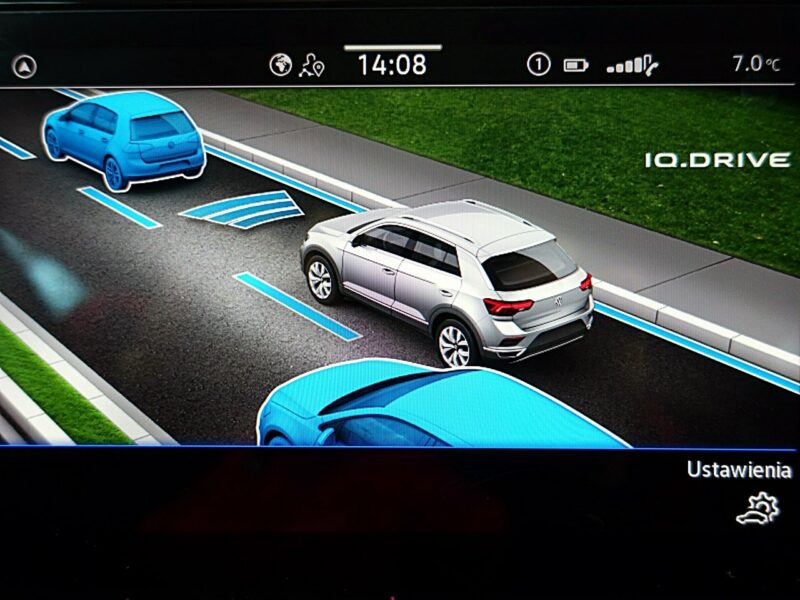 Volkswagen T-Roc AUTOMAT 150km Panorama+Led GWARANCJA FABRYCZNA 1wł Kraj Bezwyp. F23%