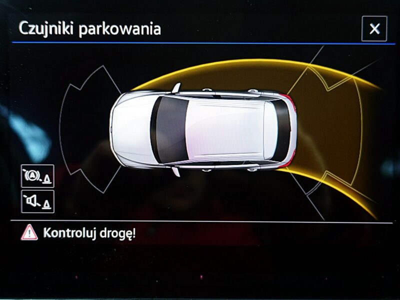 Volkswagen T-Roc AUTOMAT 150km Panorama+Led GWARANCJA FABRYCZNA 1wł Kraj Bezwyp. F23%