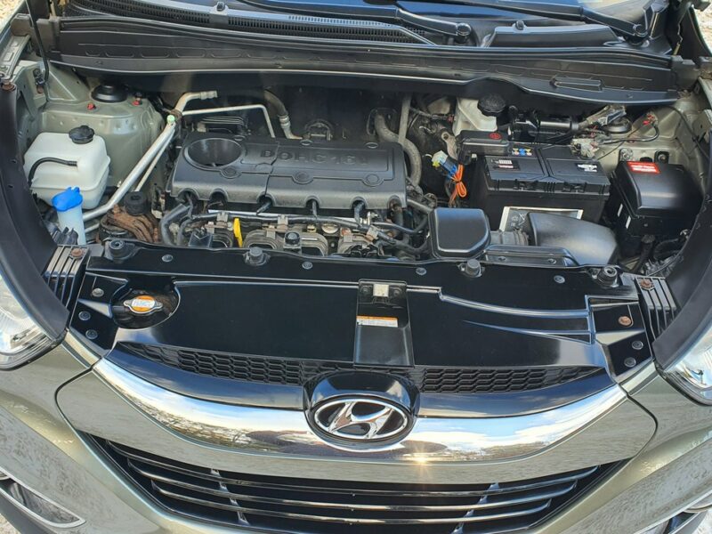 Hyundai ix35 2.0i 163KM # Climatronic # Parktronic # PółSkóra # Śliczny Kolor !!!