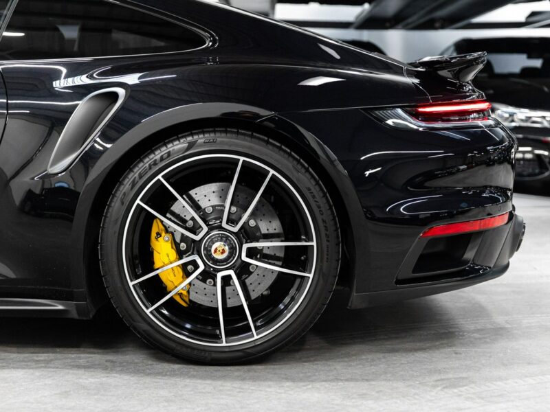 Porsche 911 Turbo S. Gwarancja 03.2028. InnoDrive. ACC. Noktowizor. Burmester HE. 992 (2019-)