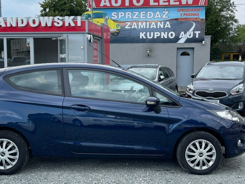 Ford Fiesta Benzyna Zarejestrowany Ubezpieczony Mk7 (2008-)