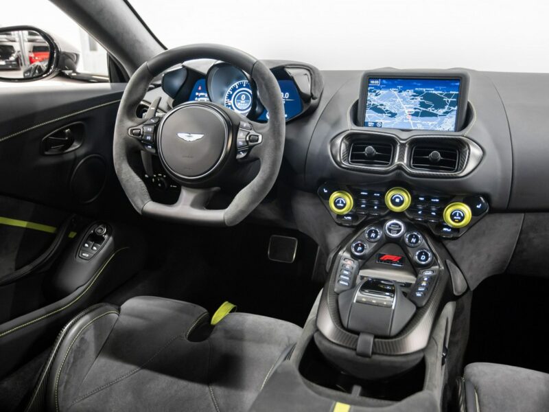 Aston Martin Vantage F1 Edition. V8 Coupe 4.0 535 KM. Salon Polska. Nowy.