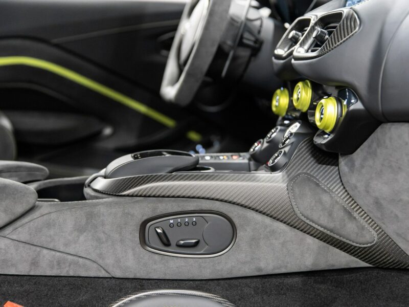 Aston Martin Vantage F1 Edition. V8 Coupe 4.0 535 KM. Salon Polska. Nowy.