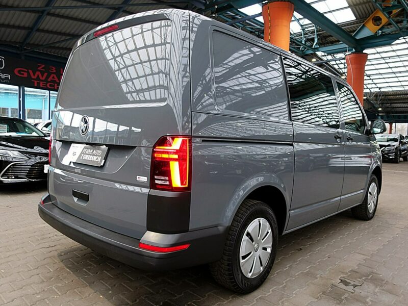 Volkswagen Transporter 5-osób AUTOMAT GWARANCJA 1wł Kraj Bezwyp FullLed+NAVI+KAMERA FV23% T6