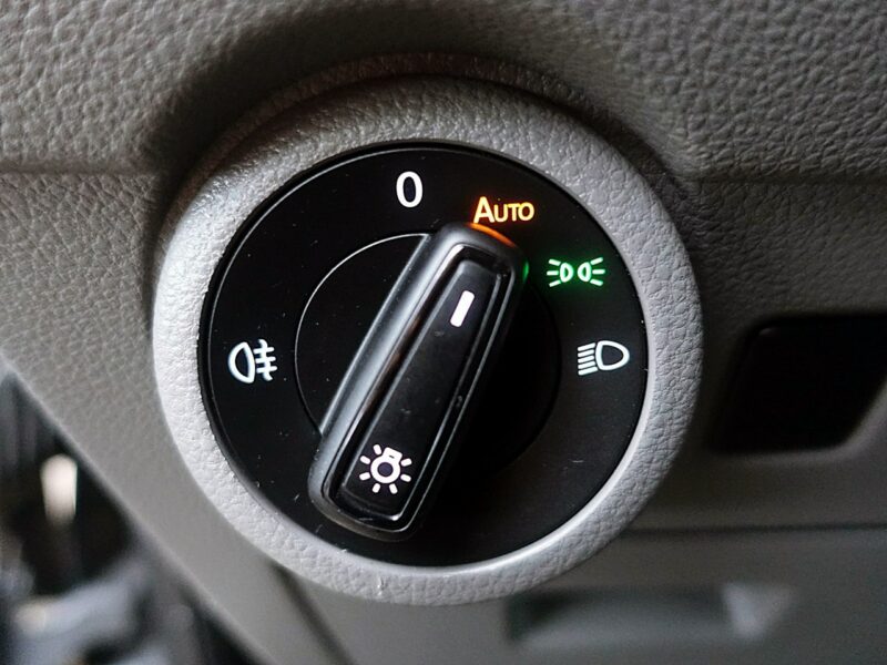 Volkswagen Transporter 5-osób AUTOMAT GWARANCJA 1wł Kraj Bezwyp FullLed+NAVI+KAMERA FV23% T6
