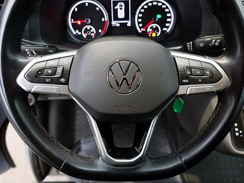 Volkswagen Transporter 5-osób AUTOMAT GWARANCJA 1wł Kraj Bezwyp FullLed+NAVI+KAMERA FV23% T6