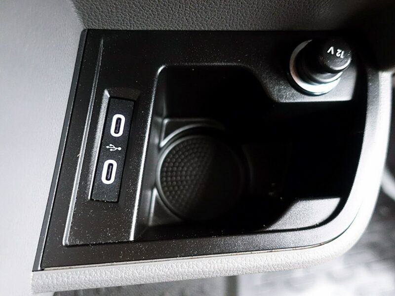 Volkswagen Transporter 5-osób AUTOMAT GWARANCJA 1wł Kraj Bezwyp FullLed+NAVI+KAMERA FV23% T6