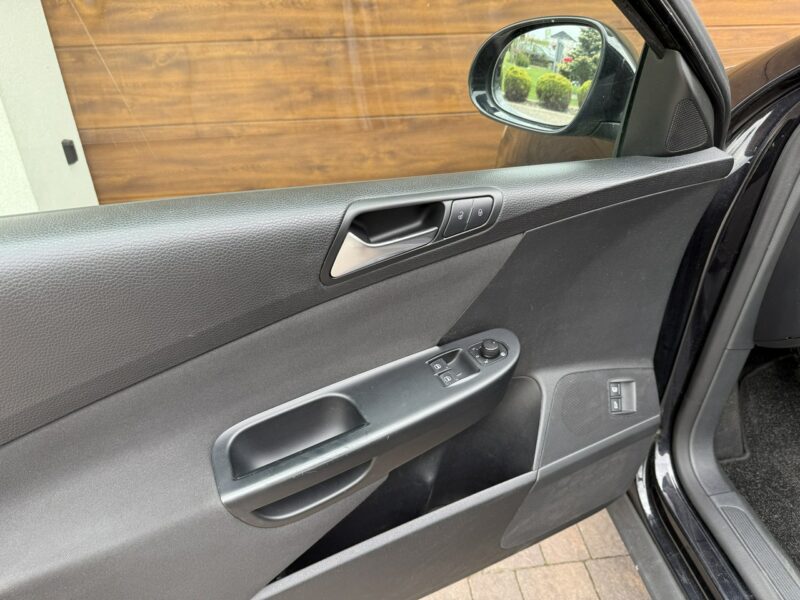 Volkswagen Passat 09r. 1.6 MPI sedan z Niemiec bezwypadkowy tempomat podg.fotele B6 (2005-2010)