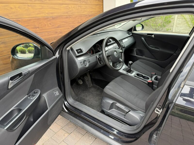 Volkswagen Passat 09r. 1.6 MPI sedan z Niemiec bezwypadkowy tempomat podg.fotele B6 (2005-2010)
