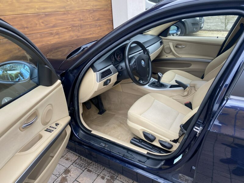 BMW 318 08r. 2.0 benzyna klimatronik podg fotele bezwypadkowa xenon E90 (2005-2012)