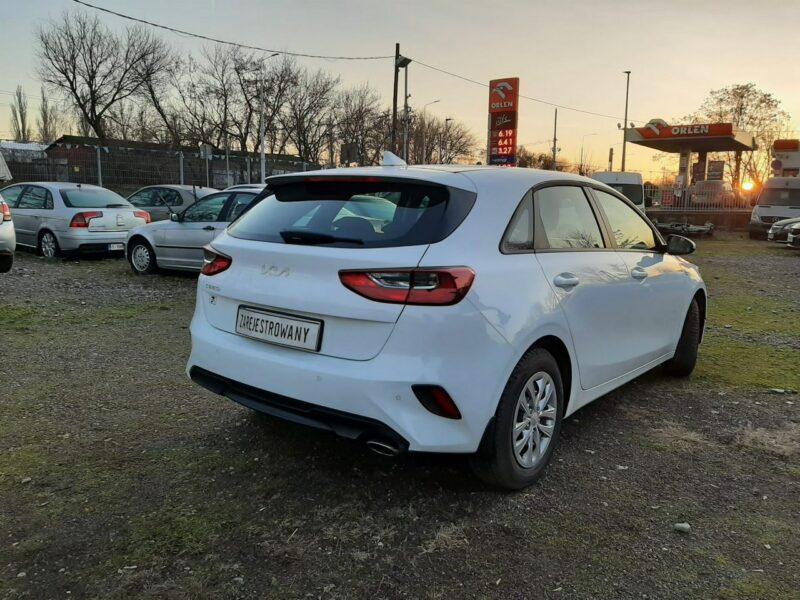 Kia Cee'd 1.5b 160KM salon PL III (2018-)