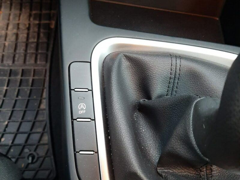 Kia Cee'd 1.5b 160KM salon PL III (2018-)