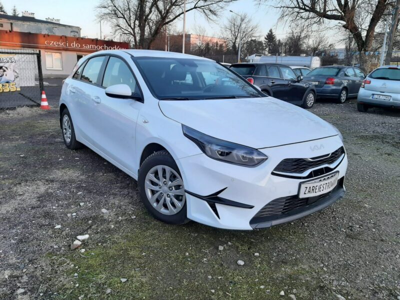 Kia Cee'd 1.5b 160KM salon PL III (2018-)