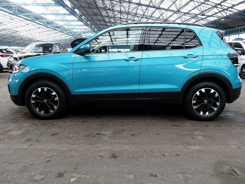 Volkswagen T-Cross AUTOMAT 150km fullLed+Front Assist JAK NOWY 1wł Kraj Bezwypadkowy F23%