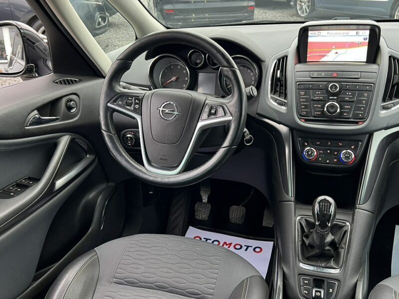 Opel Zafira -SPRZEDANY- 7 Os ! Przebieg 209000 * 2.0 - 165 km/Gwarancja*FULL OPCJA C (2011-)