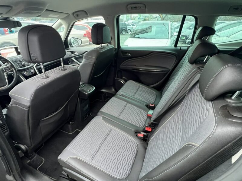 Opel Zafira -SPRZEDANY- 7 Os ! Przebieg 209000 * 2.0 - 165 km/Gwarancja*FULL OPCJA C (2011-)
