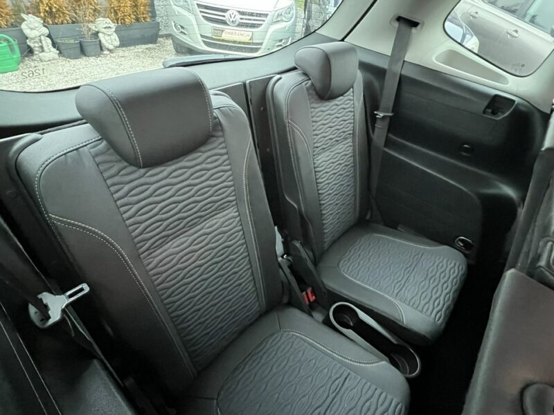 Opel Zafira -SPRZEDANY- 7 Os ! Przebieg 209000 * 2.0 - 165 km/Gwarancja*FULL OPCJA C (2011-)