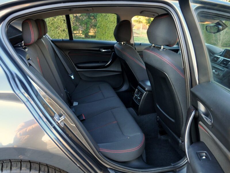 BMW 118 1.6i(136KM)*Lift*Klimatronik*Grzane Fotele*2xParktronik*I Wł*Alu16"ASO F20/F21 (2011-)