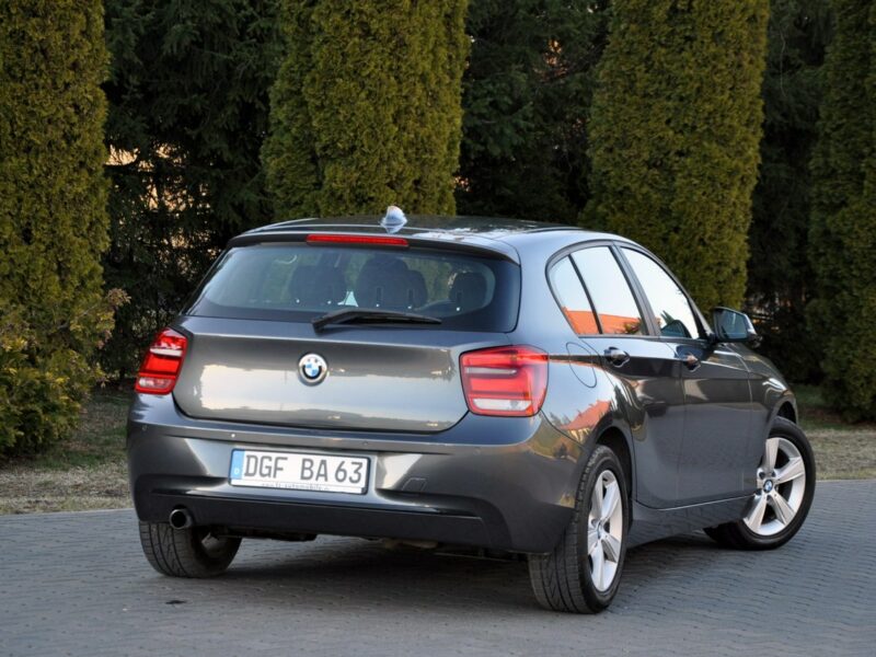 BMW 118 1.6i(136KM)*Lift*Klimatronik*Grzane Fotele*2xParktronik*I Wł*Alu16"ASO F20/F21 (2011-)